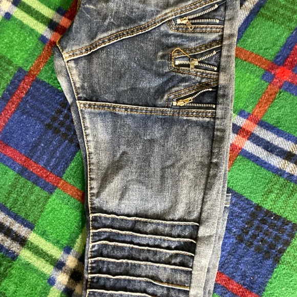 Zipper Jeans - Picture 3 of 5